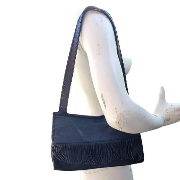 Fringe Embossed Leather Fossil Bag EUC ❤️ - Picture 4 of 16